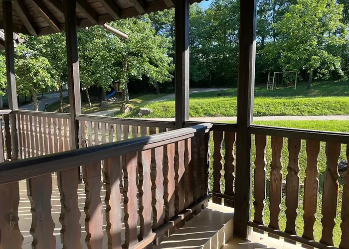 Луксозна вила Geshahillpark 53 Gesha