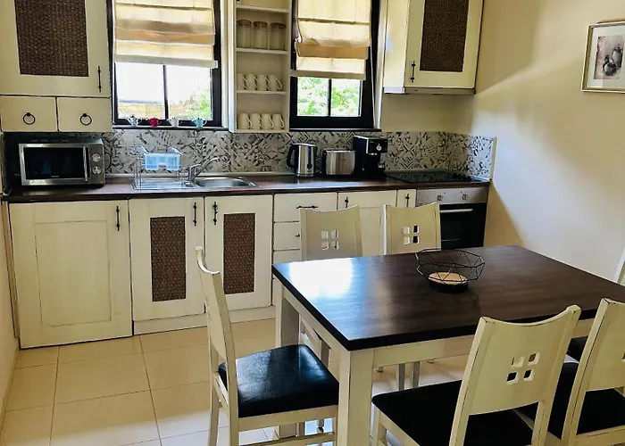 Луксозна вила Geshahillpark 53 *